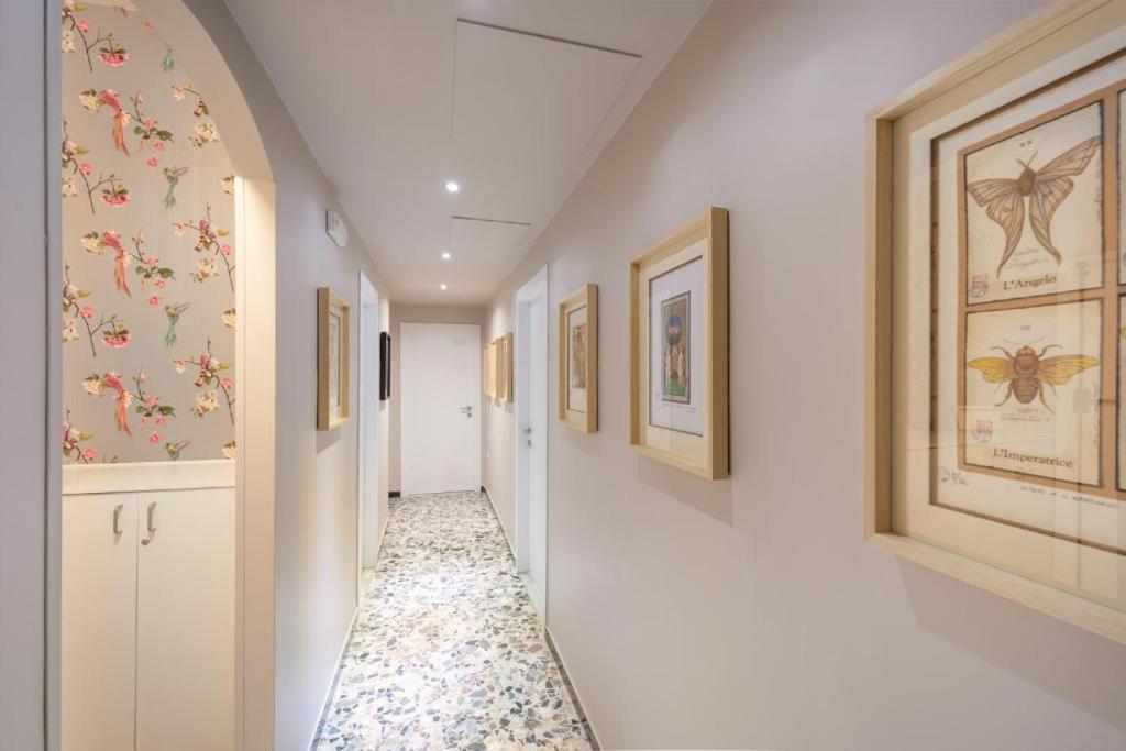 Boutique Rooms Carbonazzi 17 Cagliari Luaran gambar