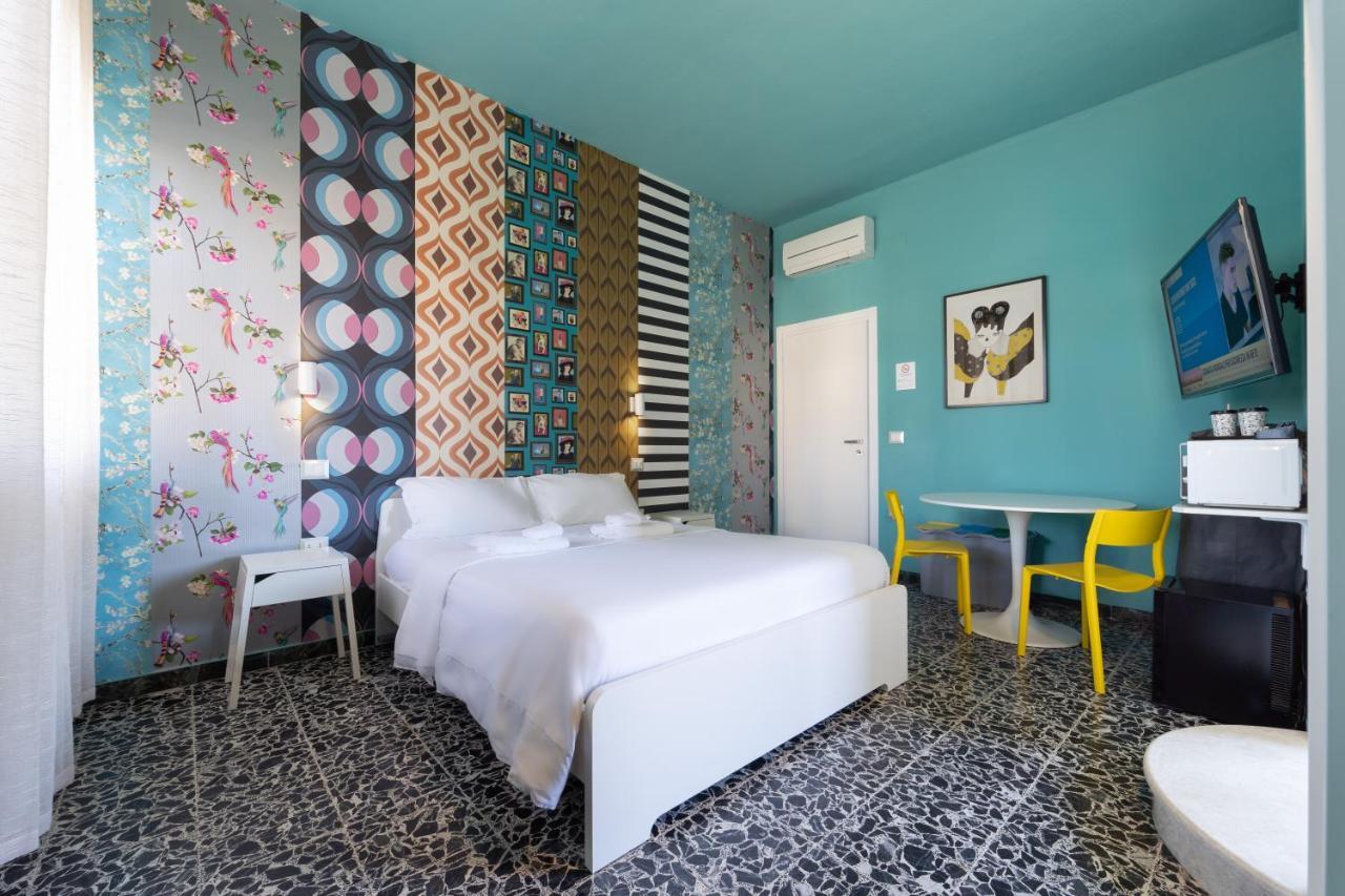 Boutique Rooms Carbonazzi 17 Cagliari Luaran gambar