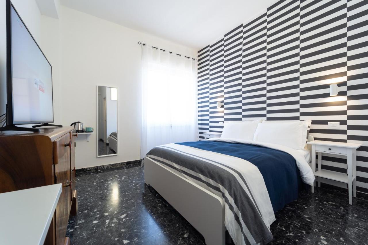 Boutique Rooms Carbonazzi 17 Cagliari Luaran gambar